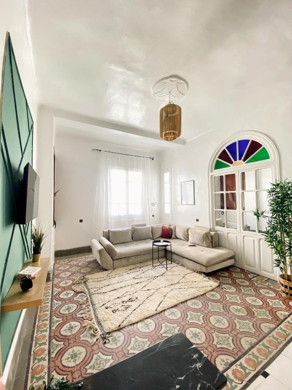 Cozy Apartment Central Medina Tetouan 15 Min Airport Sania Ramel ภายนอก รูปภาพ